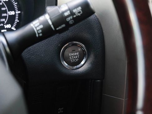 Used 2017 Lexus GX 460 image 39