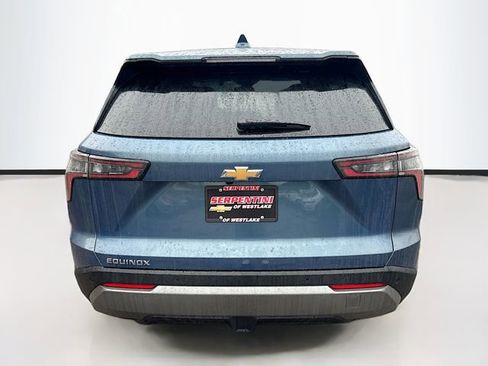 New 2026 Chevrolet Equinox LT w/ Convenience Package II image 7