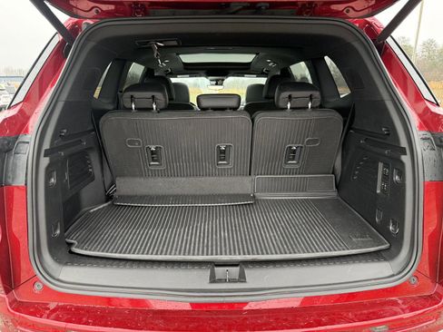 Used 2025 Buick Enclave Avenir w/ Super Cruise Package image 21