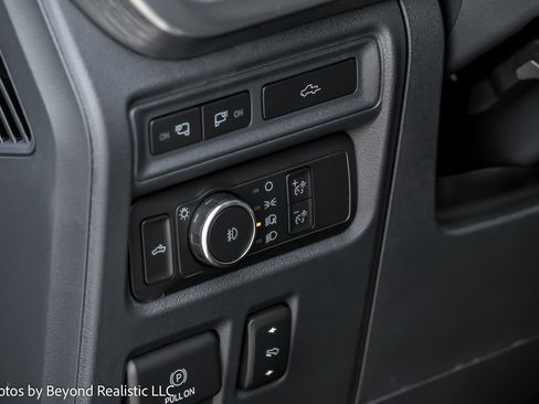 Used 2022 Ford F150 Lariat image 24