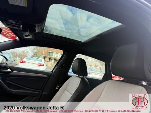 Used 2020 Volkswagen Jetta R-Line w/ R-Line Cold Weather Package image 11