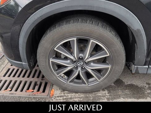 Used 2018 MAZDA CX-5 Touring w/ Preferred Equipment Package AWD/4WD image 7