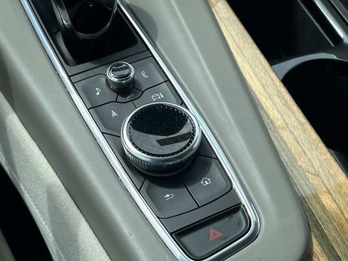 Used 2021 Cadillac Escalade ESV Sport Platinum image 37