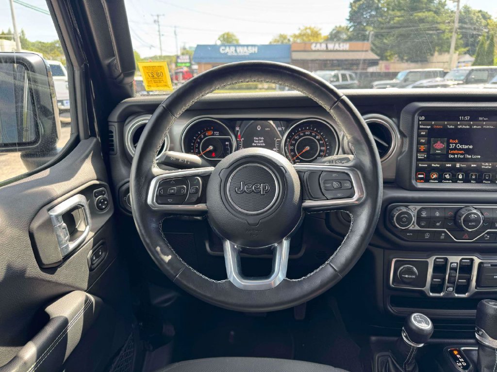 Used 2021 Jeep Wrangler Unlimited Sahara AWD/4WD image 18