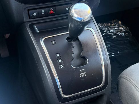 Used 2013 Jeep Compass Latitude AWD/4WD image 26