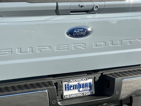 New 2026 Ford F250 Lariat w/ FX4 Off-Road Package image 26