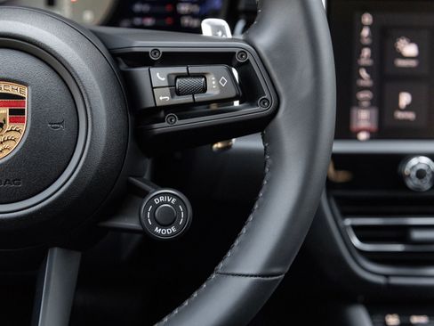 New 2026 Porsche Macan S AWD/4WD image 16