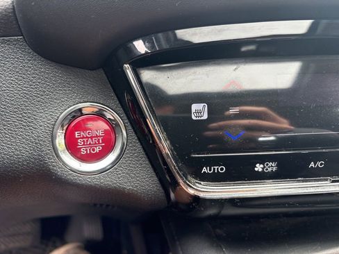 Used 2016 Honda HR-V EX image 6
