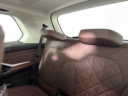 New 2026 BMW X7 xDrive40i image 20