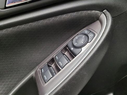 Used 2023 Chevrolet Malibu LT FWD image 27