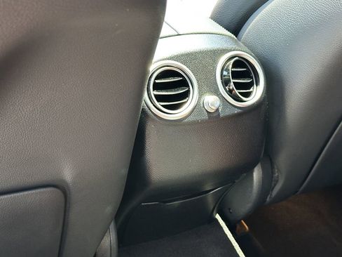 Certified 2022 Mercedes-Benz GLC 300 image 25