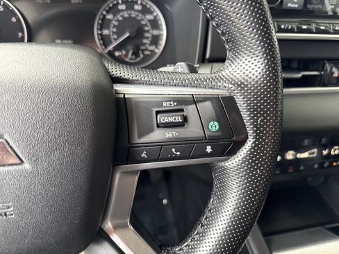 Used 2022 Mitsubishi Outlander SEL image 19