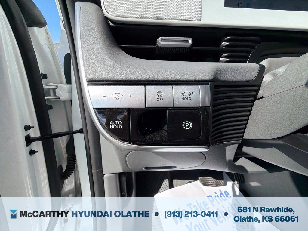 Certified 2024 Hyundai Ioniq 5 Limited AWD/4WD image 27