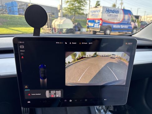 Used 2021 Tesla Model 3 Performance image 26