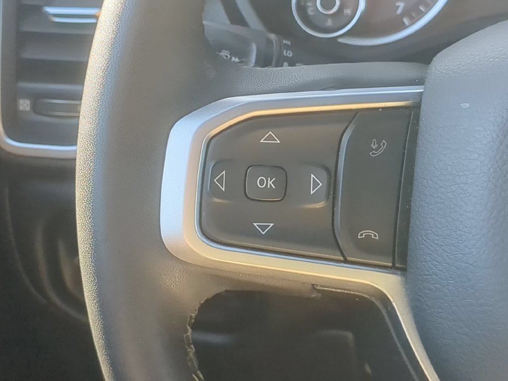 Used 2025 RAM 1500 Big Horn AWD/4WD image 18