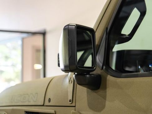 Used 2025 Jeep Wrangler Unlimited Rubicon 392 AWD/4WD image 49