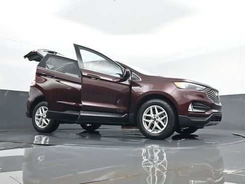 Used 2023 Ford Edge SEL w/ Convenience Package AWD/4WD image 32
