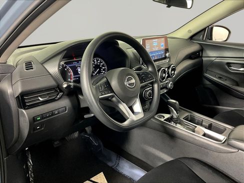 Certified 2024 Nissan Sentra SV FWD image 17