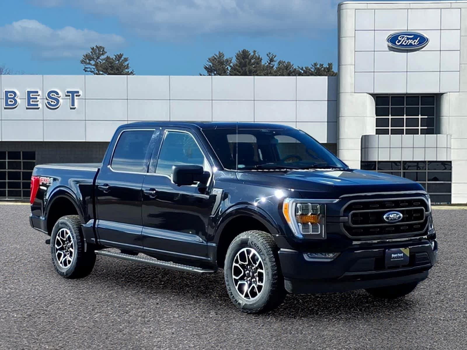 Used 2022 Ford F150 XLT w/ Equipment Group 302A High AWD/4WD image 9