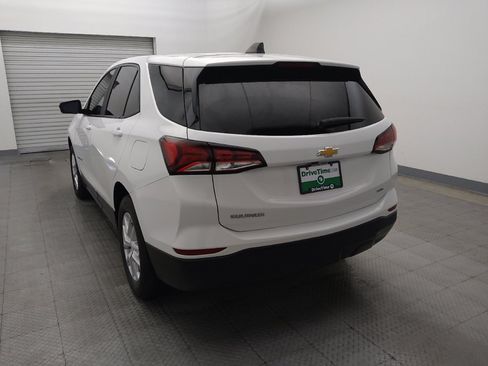 Used 2022 Chevrolet Equinox LS w/ LS Convenience Package AWD/4WD image 6