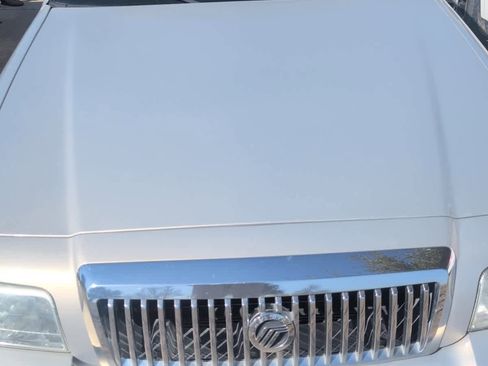 Used 2009 Mercury Grand Marquis LS image 4