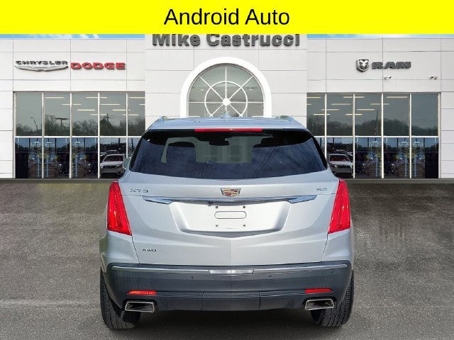 Used 2017 Cadillac XT5 Luxury w/ Driver Awareness Package AWD/4WD image 5