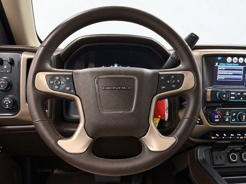 Used 2017 GMC Sierra 1500 Denali AWD/4WD image 40
