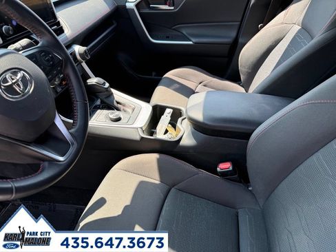 Used 2025 Toyota RAV4 SE AWD/4WD image 23