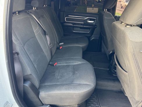 Used 2020 RAM 2500 Big Horn w/ Level 1 Equipment Group image 10