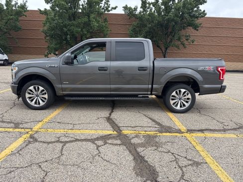 Used 2017 Ford F150 XL w/ Equipment Group 101A Mid AWD/4WD image 23