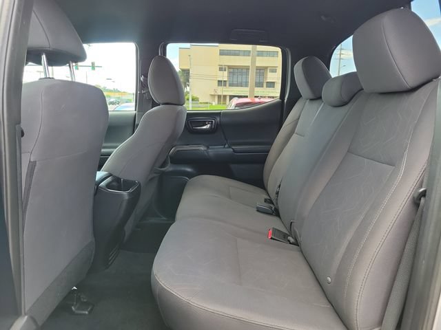 Used 2016 Toyota Tacoma TRD Off-Road w/ Towing Package RWD image 10
