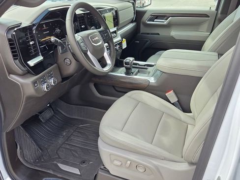 New 2026 GMC Sierra 1500 SLT w/ SLT Premium Plus Package AWD/4WD image 5