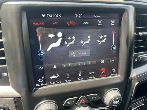 Used 2021 RAM 1500 Express w/ Wheel & Sound Group AWD/4WD image 31