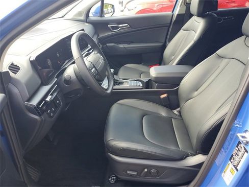 New 2026 Kia Sportage EX w/ EX Panorama Roof Package image 27