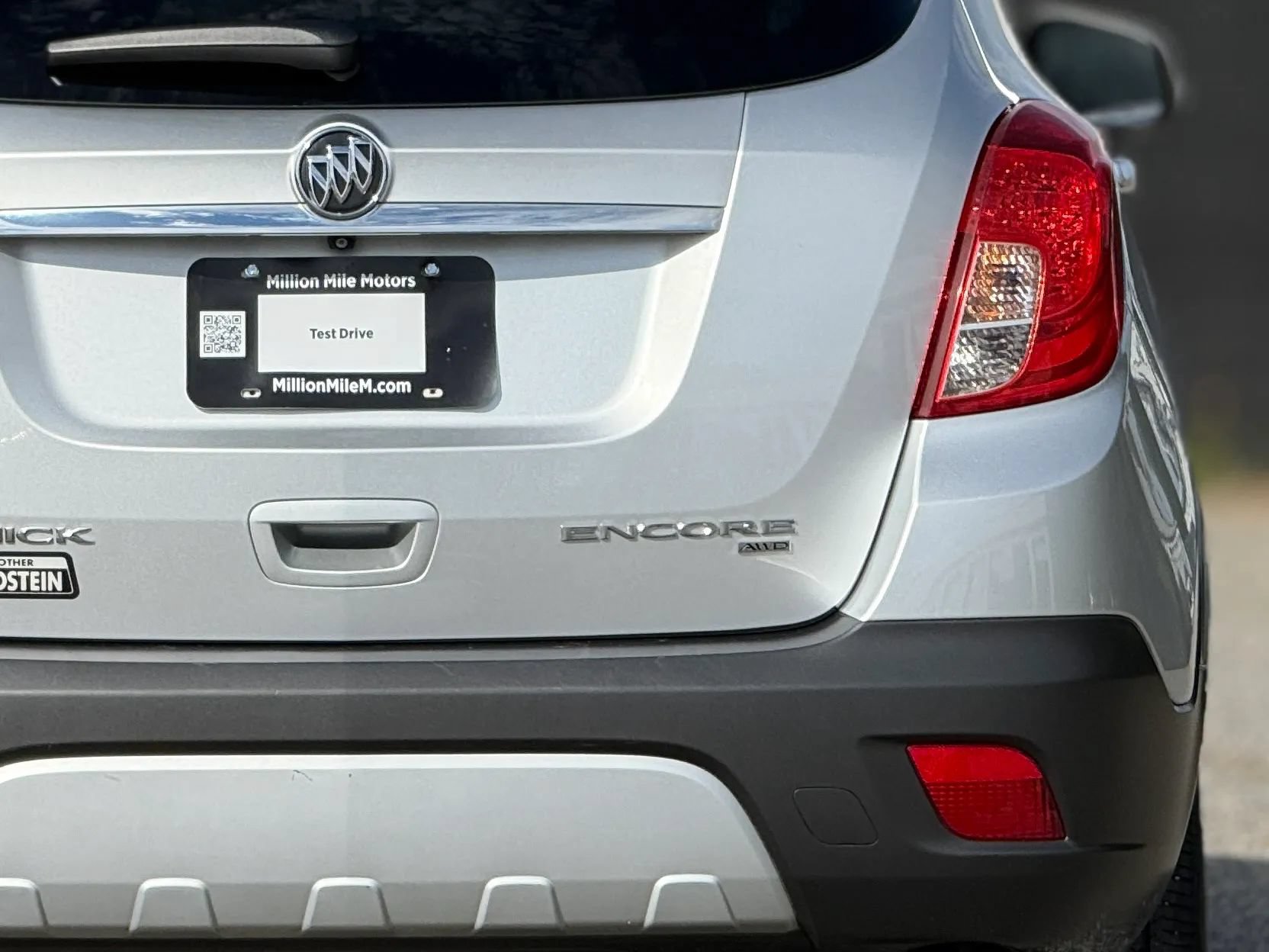 Used 2015 Buick Encore Convenience AWD/4WD image 14