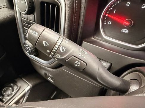 Used 2022 Chevrolet Silverado 2500 LTZ w/ LTZ Premium Package AWD/4WD image 36