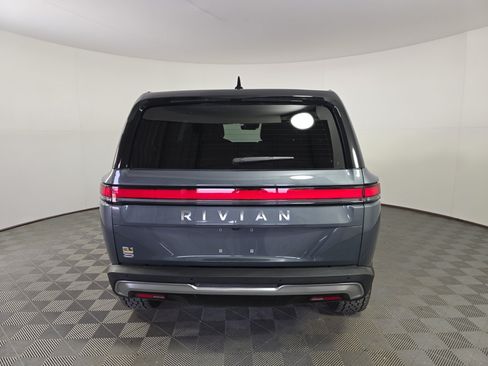 Used 2023 Rivian R1S Launch Edition Quad AWD/4WD image 4