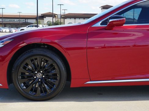 Used 2021 Lexus LS 500 image 10