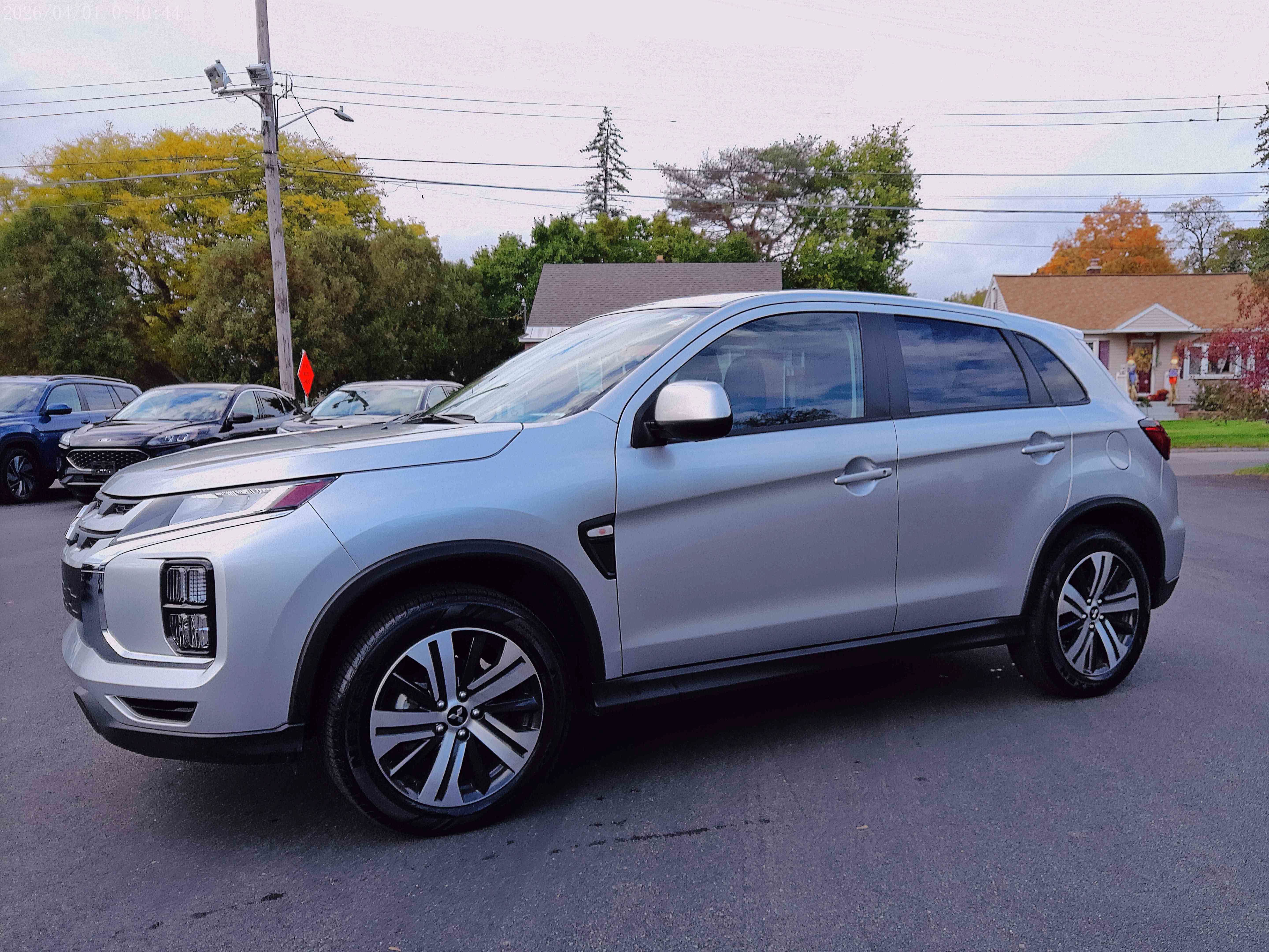 Used 2026 Mitsubishi Outlander Sport AWD image 2