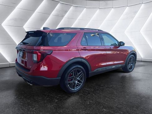 New 2026 Ford Explorer ST w/ Sun And Sound Package image 5