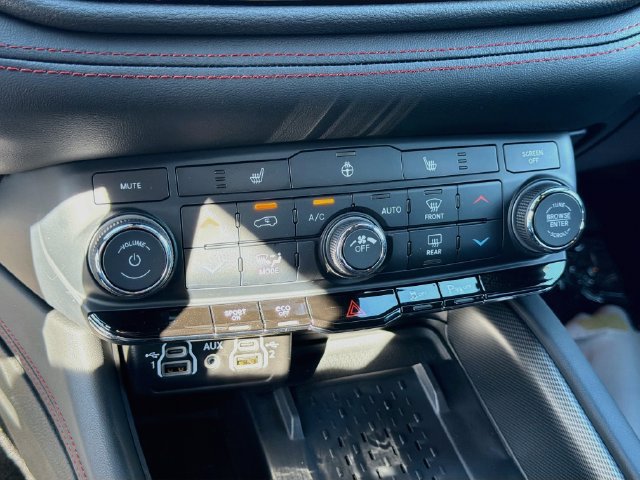 New 2027 Dodge Durango GT AWD/4WD image 16