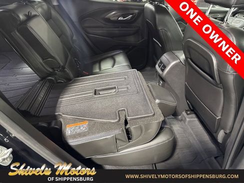 Used 2022 GMC Terrain SLT w/ Tech Package image 38