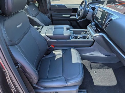 New 2026 Ford Expedition Max Platinum AWD/4WD image 24
