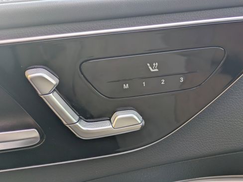 Used 2024 Mercedes-Benz C 300 Sedan image 23