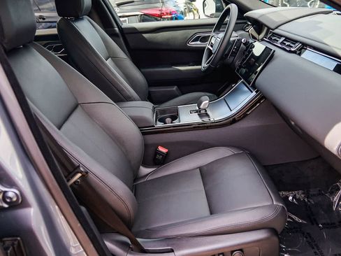 Used 2026 Land Rover Range Rover Velar Dynamic SE image 12