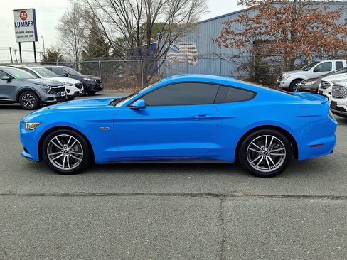 Used 2017 Ford Mustang GT image 9
