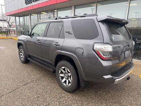 Used 2023 Toyota 4Runner TRD Off-Road Premium image 4