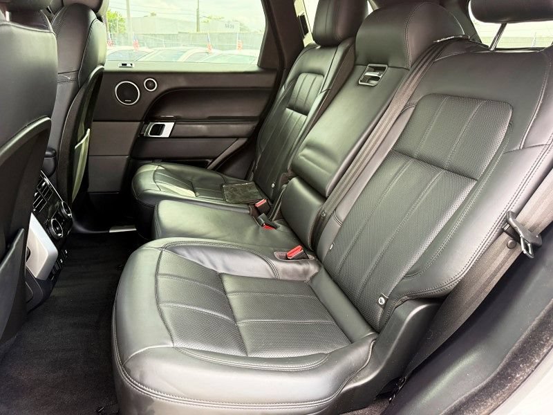 Used 2019 Land Rover Range Rover Sport Supercharged AWD/4WD image 14