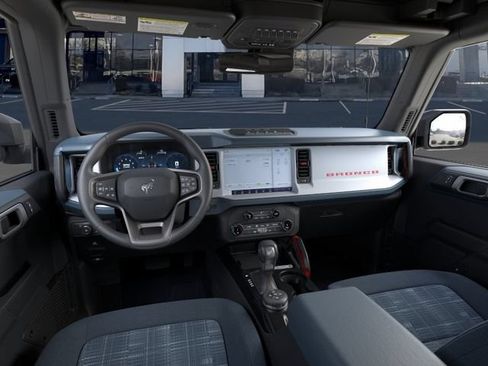 New 2026 Ford Bronco Heritage Edition AWD/4WD image 11