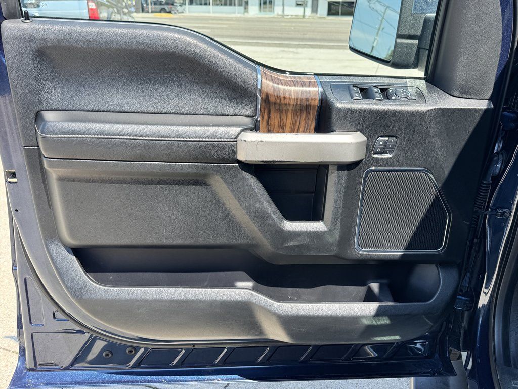 Used 2018 Ford F150 Lariat w/ Equipment Group 502A Luxury AWD/4WD image 14